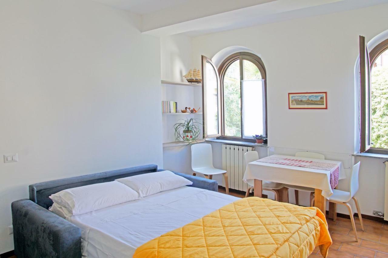 La Pineta Apartment สเตรซา ภายนอก รูปภาพ