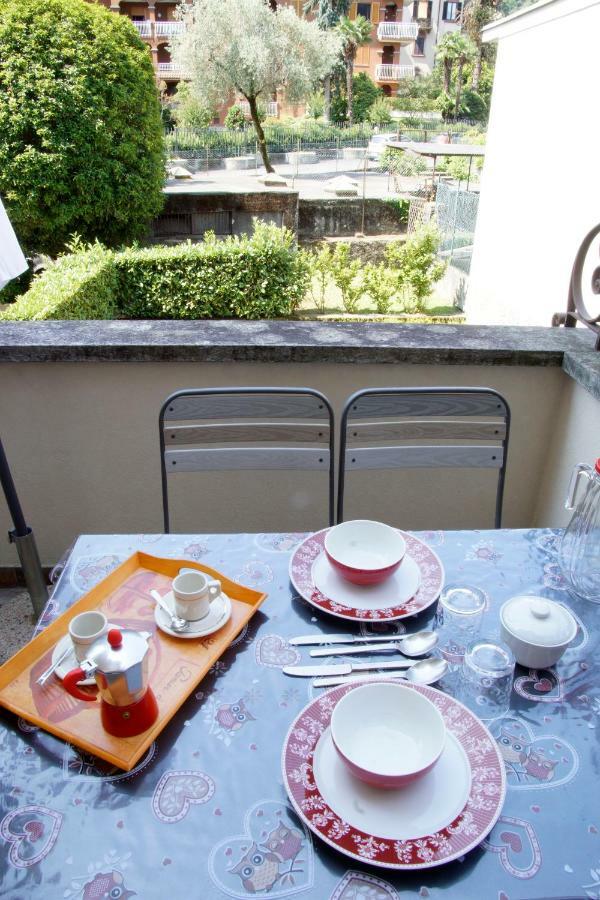 La Pineta Apartment สเตรซา ภายนอก รูปภาพ